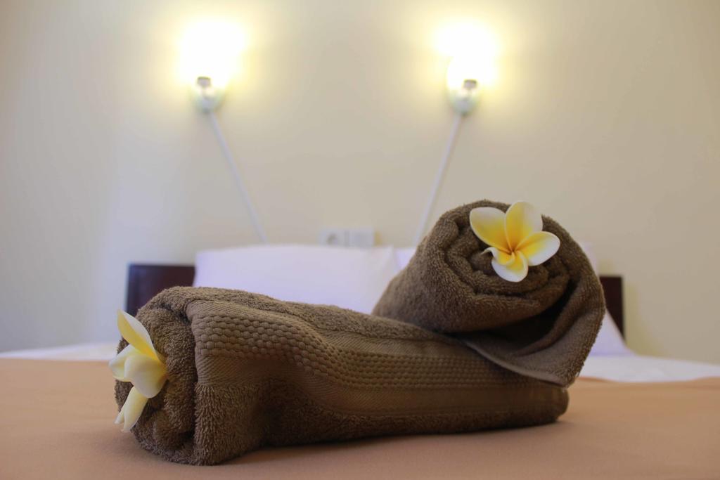 Jenny Bunker Homestay Kuta Lombok Exteriör bild
