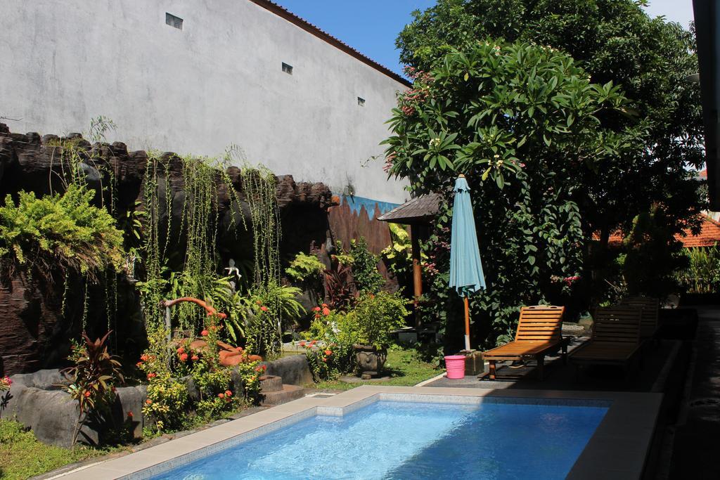 Jenny Bunker Homestay Kuta Lombok Exteriör bild